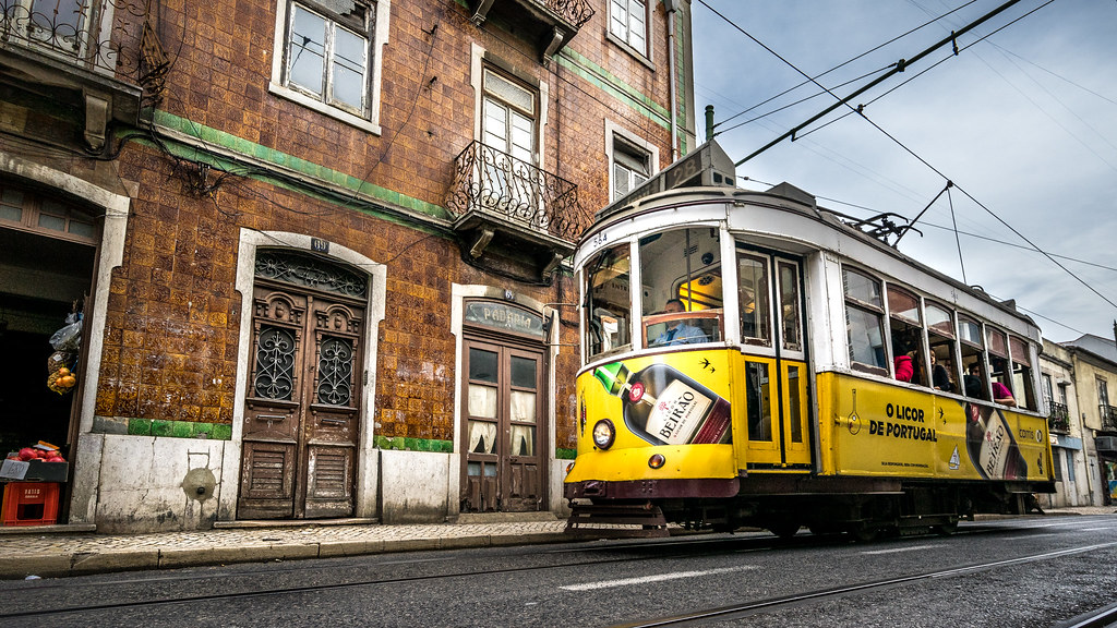 Spending a Week in Lisbon: Ultimate 7-Day Guide to Lisbon 10 Tram-28-Lisbon