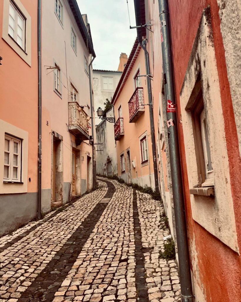 Is Lisbon Walkable? Everything You Need to Know (+ Tips) 3 Walking in Lisbon