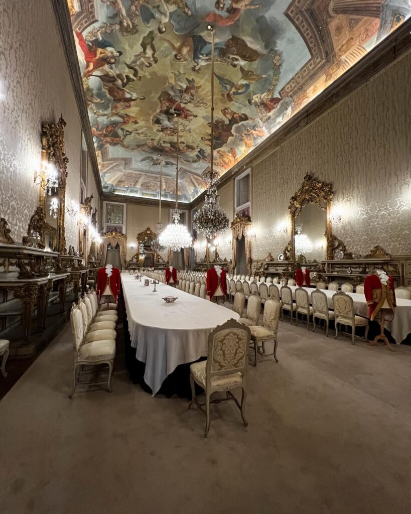lisbon ajuda palace inside tables