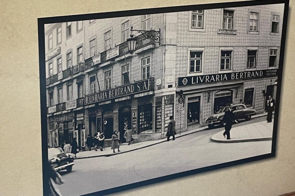 lisbon livraria bertrand