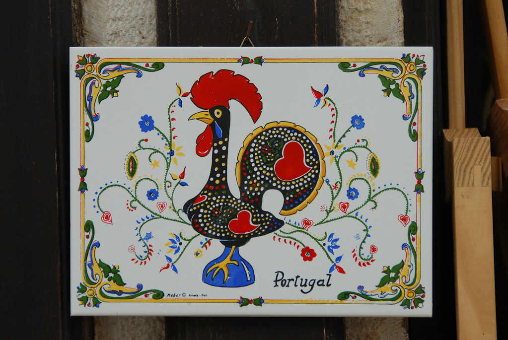 40 Fun Things to Do in Lisbon (No. 25 is my favorite) 30 Barcelos Rooster Lisbon