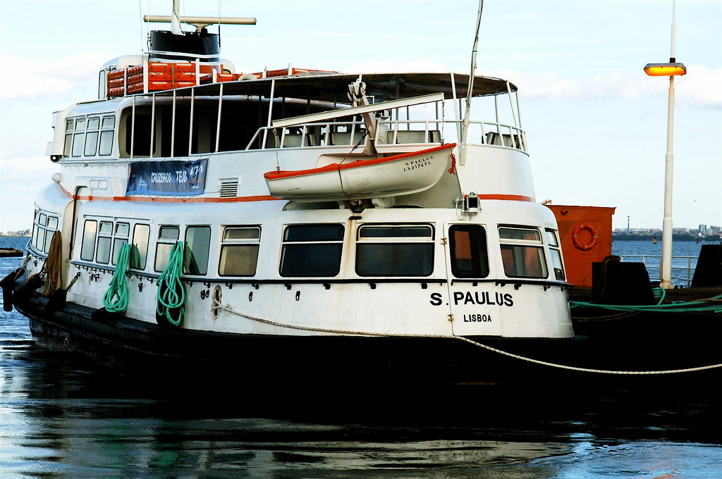 Lisbon-Ferry