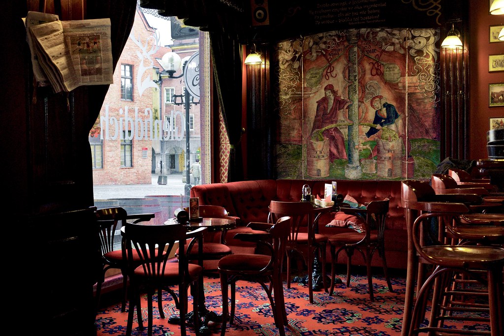 Solo Dining Lisbon: Best Places To Eat Alone 3 Mini-Bar-Lisbon