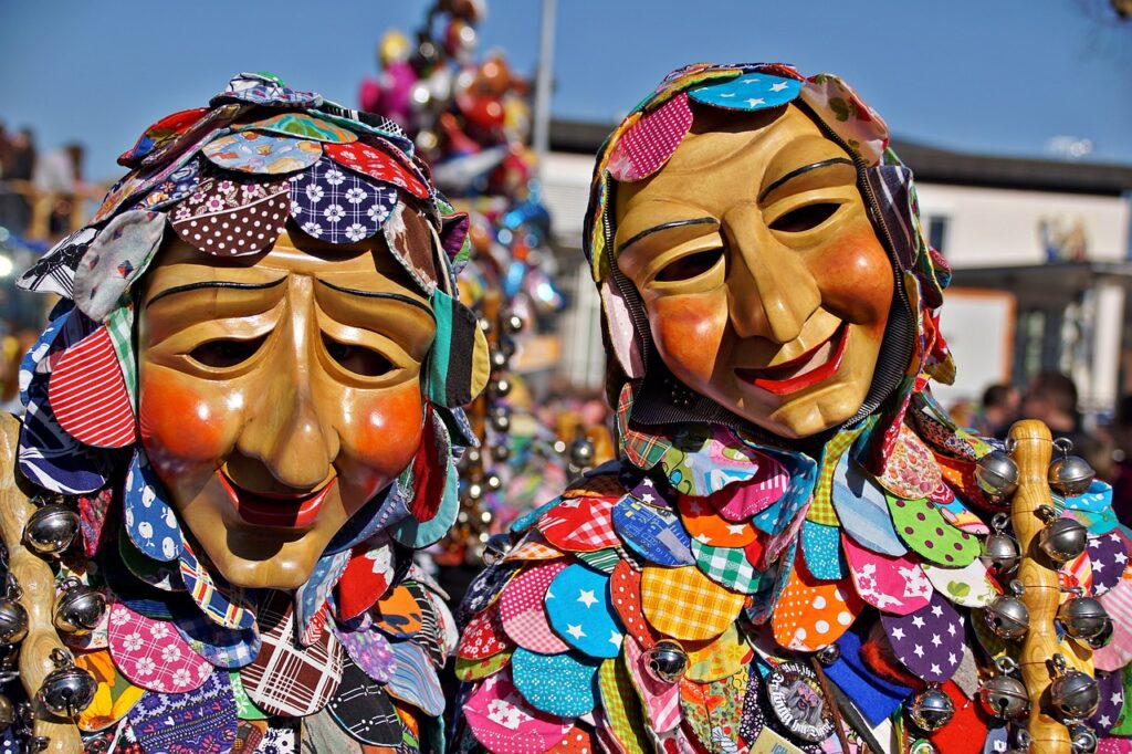 Lisbon Carnival: A Celebration of Costumes, Music, and Food 7 Carnival Parade
