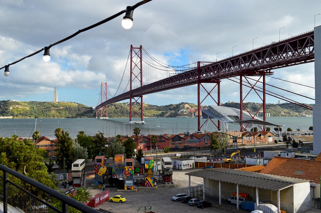 Lisbon LXFactory 25th Abril