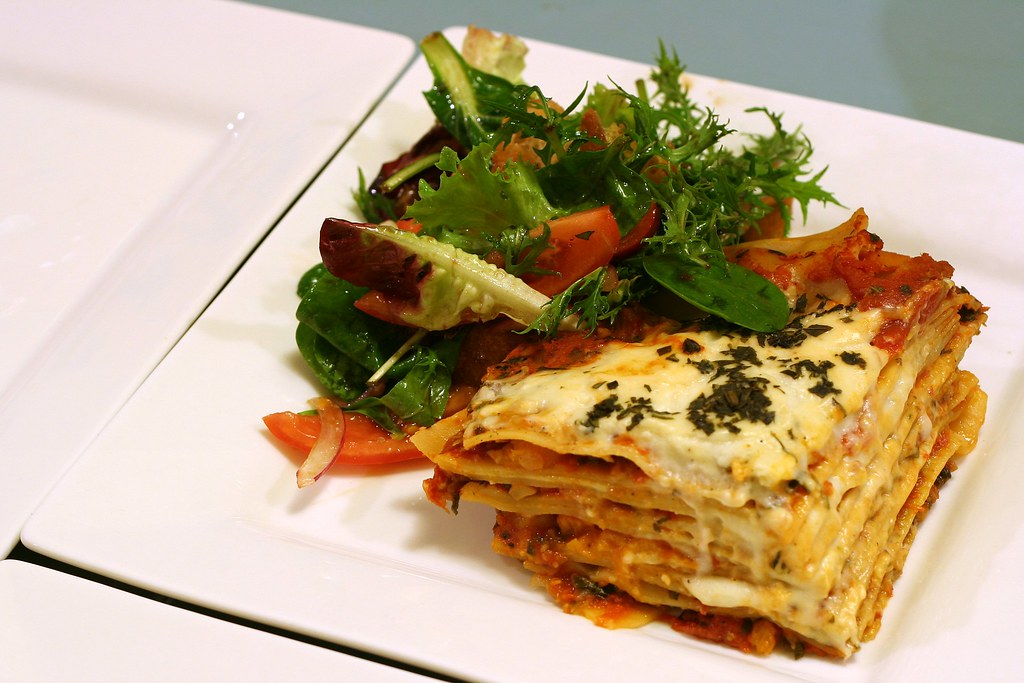 19 Best Budget Restaurants in Lisbon: Cheap Eats Under €30 4 eating in Lisbon on a budget