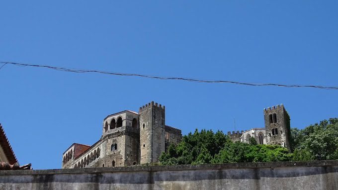 21 Amazing Castles in Lisbon and Its Surroundings 17 Leiria-Castle