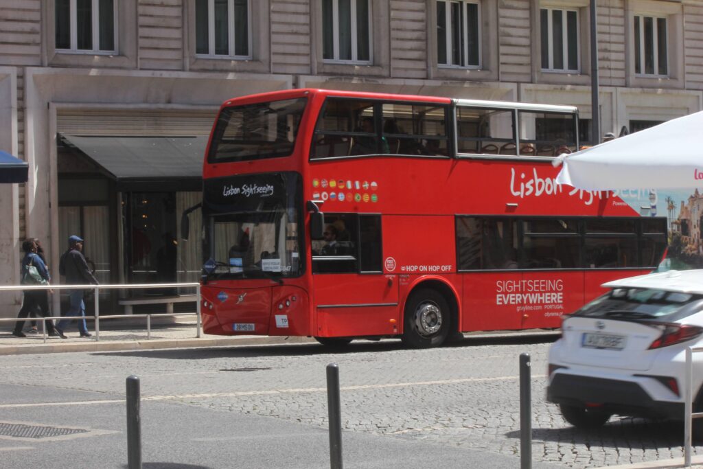 Things to Know Before Visiting Lisbon 4 Lisbon-Bus