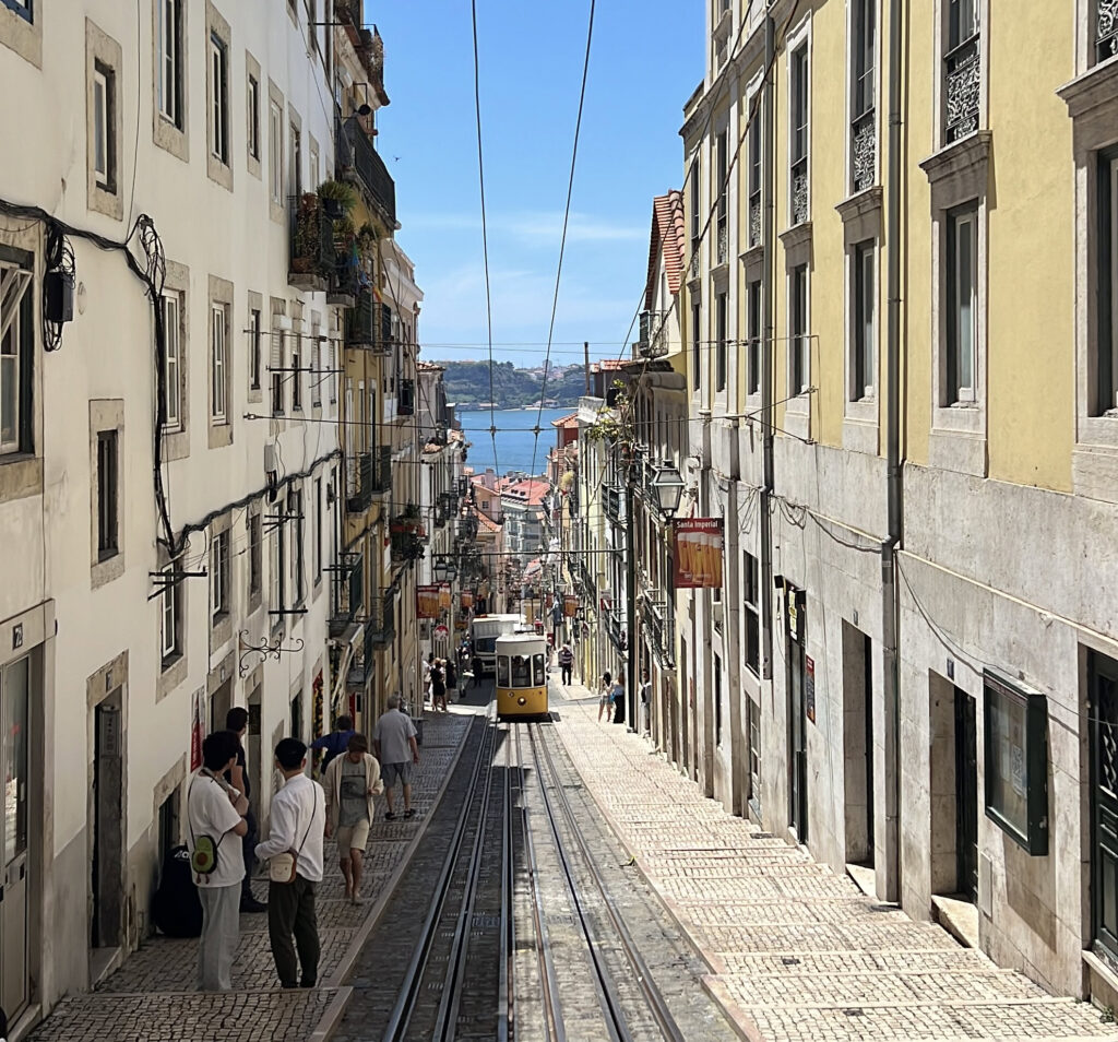 Elevador-da-Bica