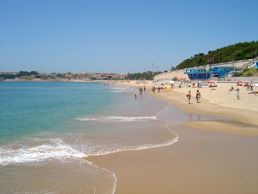 12 Best Beaches Near Sintra That You'll Adore 11 Oeiras-Beach