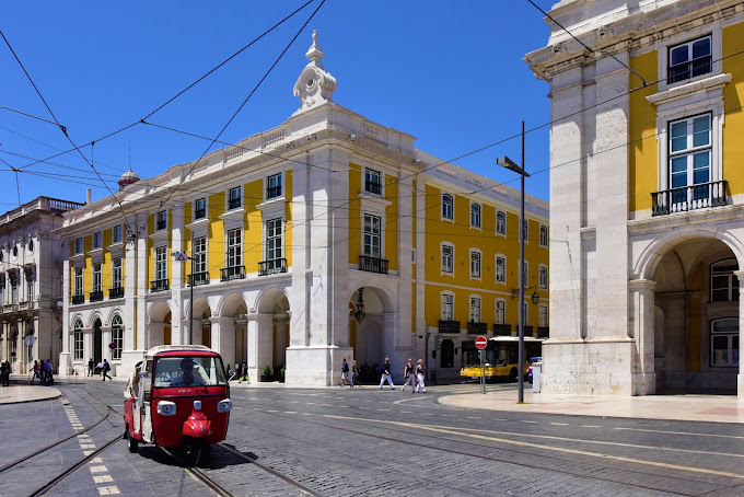 20 Best Hotels in Lisbon for Every Budget & Style 21 Pousada-de-Lisboa-Praca-do-Comercio