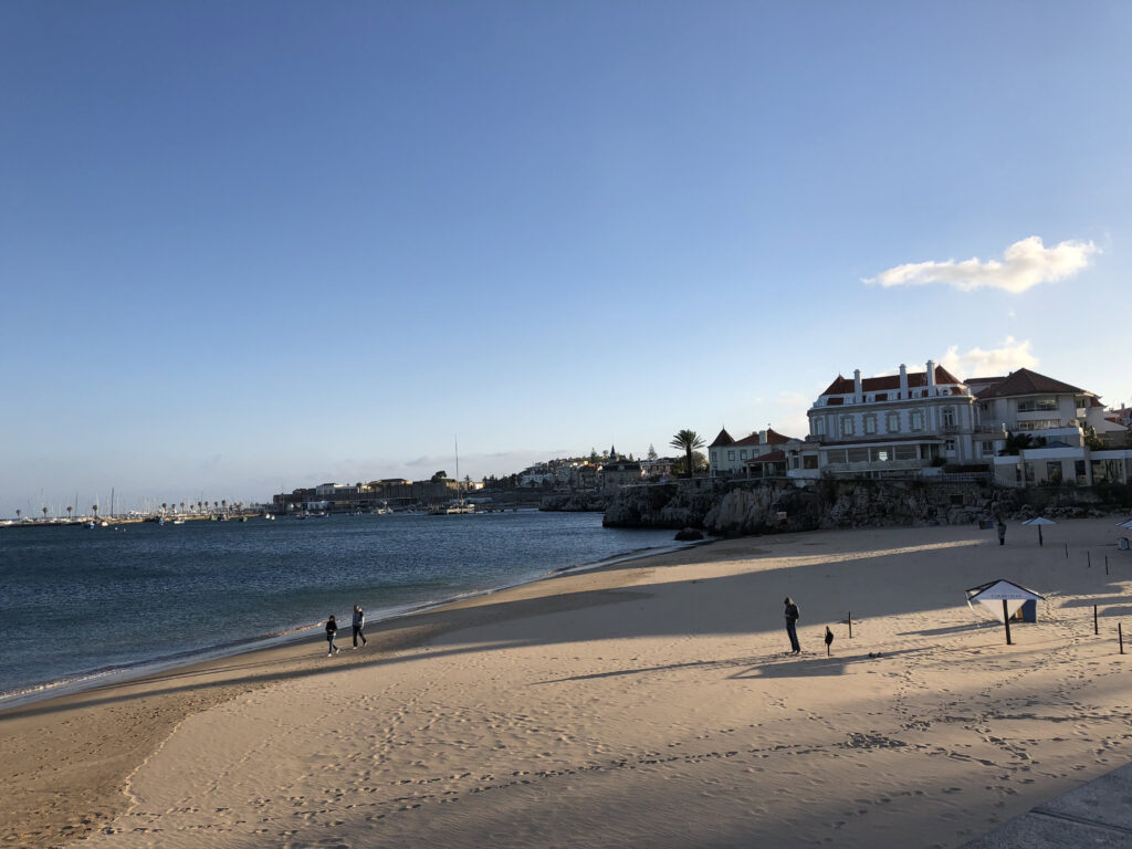 10 Things to Do in Lisbon in The Summer 4 cascais_beach