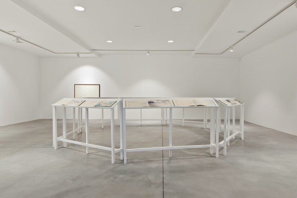 16 Incredible Art Galleries in Lisbon (Full Guide) 8 Galeria Francisco Fino